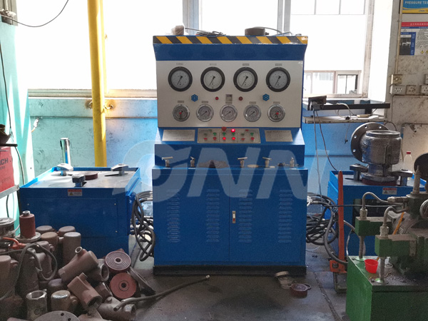 閥門壓力試驗(yàn)臺